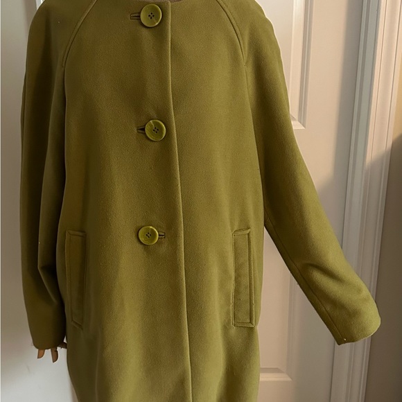 Swing 3 button boat neck pea green coat - Picture 3 of 7